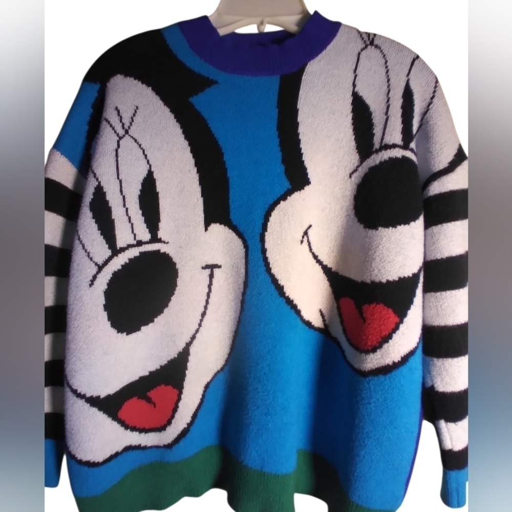 Vintage Mickey Mouse Crew Neck Sweater Colorful Casual Y2k Cartoon Fun